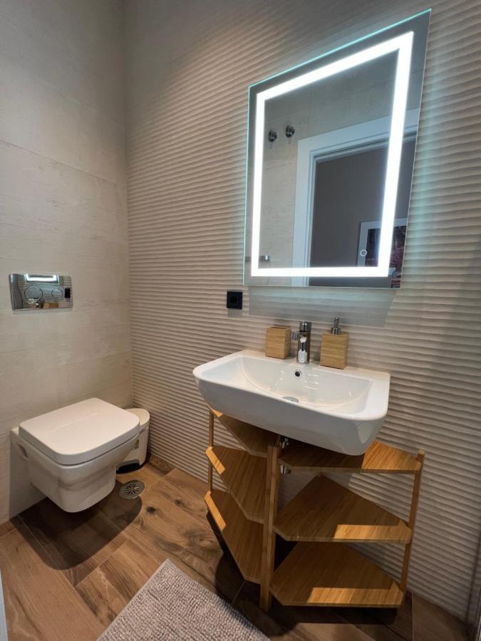 Deluxe Twobedroom Apartment Seville Downtown Exteriér fotografie