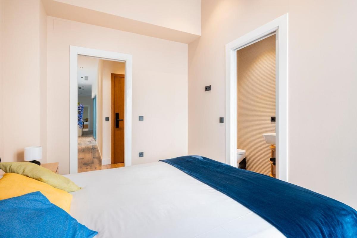 Deluxe Twobedroom Apartment Seville Downtown Exteriér fotografie